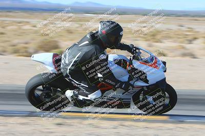 media/Dec-05-2024-Racers Edge (Thu) [[e102e0690b]]/3-B Group/Session 1 (Turn 9 Inside)/